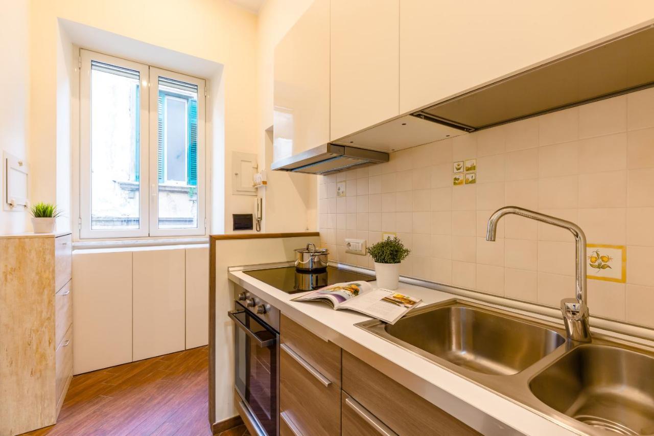 Teatro Nuovo Apartment By Wonderful Italy Napels Buitenkant foto